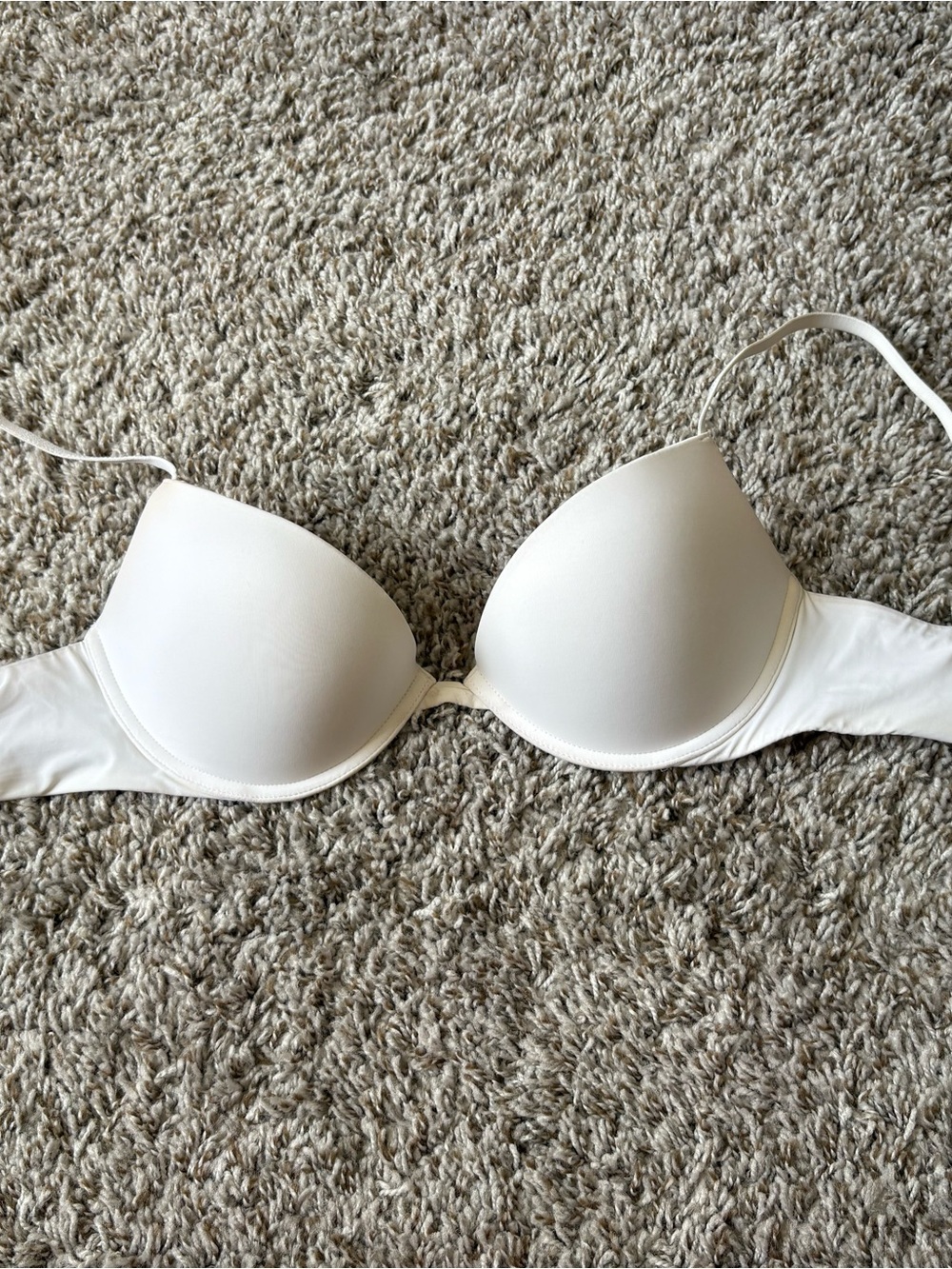 Victoria's Secret Smooth Light Ivory T-Shirt Bra